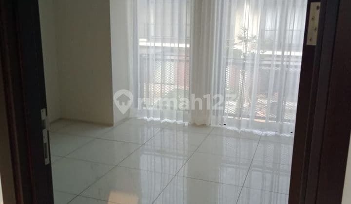 Rumah Minimalis 2 Lantai Siap Huni Only 70 Juta! Kota Baru Parahyangan