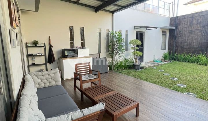 Super Luas, Homey , Fully Furnished Siap Huni Atau Invest! Rumah Kota Baru Parahyangan