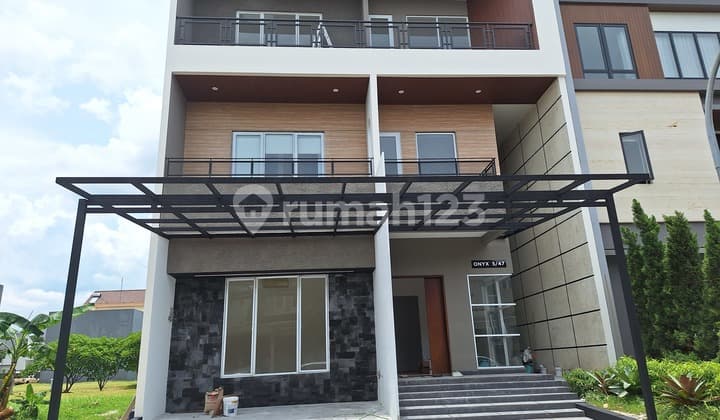 Rumah Baru Sutera Onyx 6M