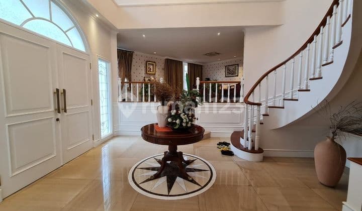 Dijual cepat rumah mewah pantai Mutiara American style SHM Rumah Bagus Timur