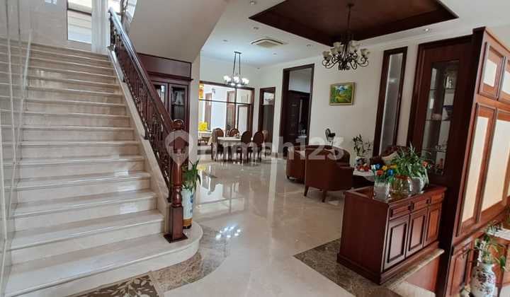For Sale Luxury Green Garden House 3 Floors Area 300M2