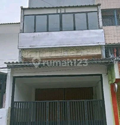 Ruko 3Lt Pinggir Jalan Raya Cocok untuk Usaha Ruko 3Lt Pinggir Jalan Raya Cocok untuk Usaha