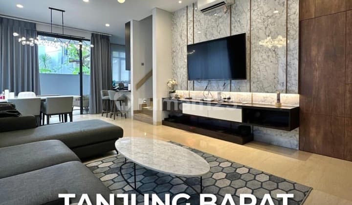 Rumah Asri 2 Lantai + Pool Siap Huni. Dlm Komplek Jalan Lebar