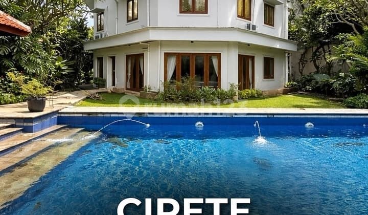 Rumah Tropikal Asri Halaman Luas + Pool. Siap Huni