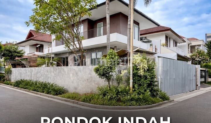 Rumah Mewah Hook 2 Lantai, Pool. Siap Huni Jalan Lebar