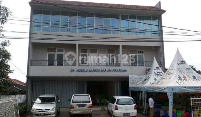 Ruko 4 Lantai Startegis Jatiwaringin Jakarta Timur