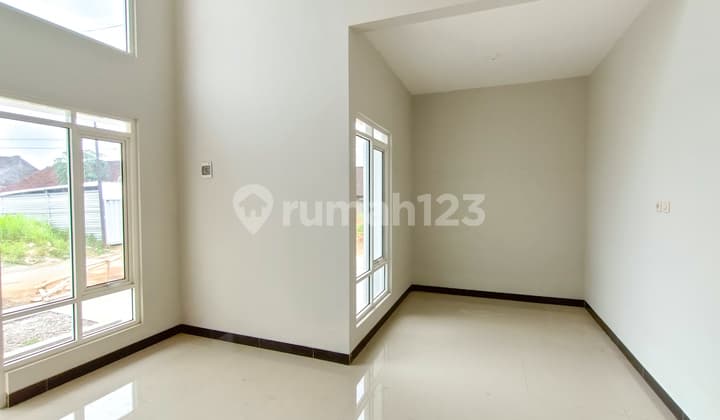 Rumah Mewah Lokasi Strategis Harga Terbaik