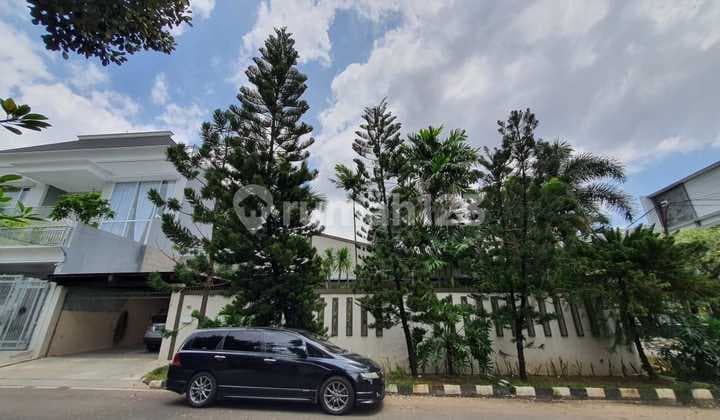 Beautiful Huk House in Pulomas 545m2 facing Northeast