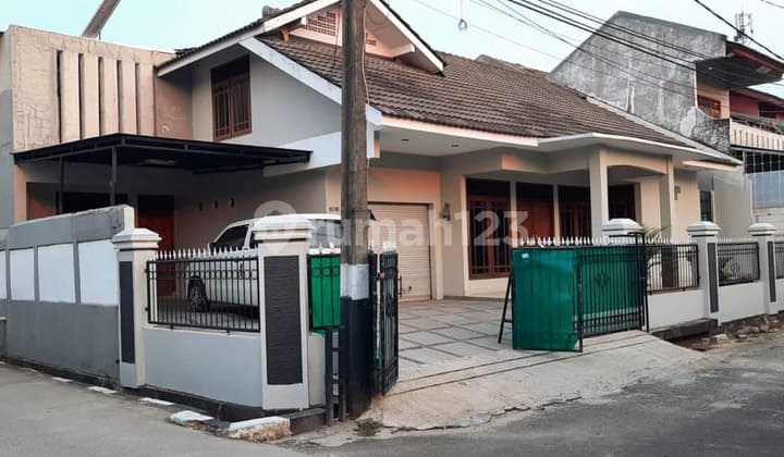 Rumah Unfurnished Sudah Renovasi di Komplek Antilope, Jatiwaringin