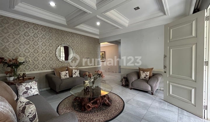 Rumah Bagus Unfurnished Pejaten, Jakarta Selatan