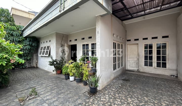 Rumah Siap Huni di Tebet, Jakarta Selatan