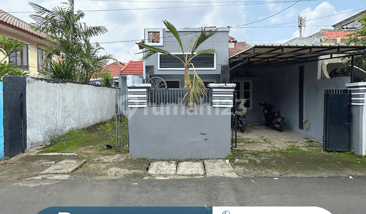 House Needs Minimal Renovation Unfurnished Pengadegan, South Jakarta