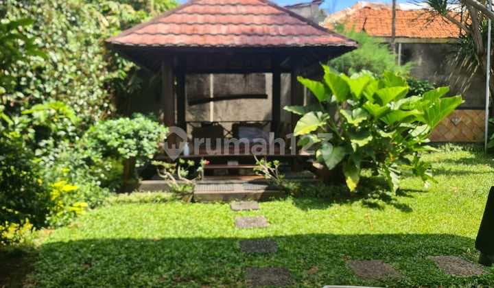 Rumah Bagus Unfurnished Dalam Komplek di Tebet, Jakarta Selatan