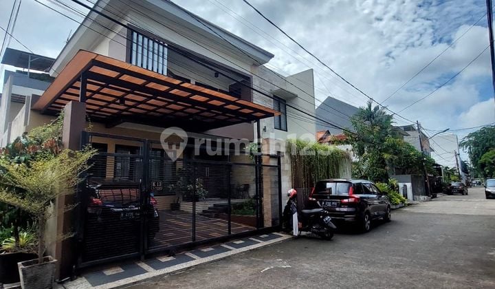 Rumah Siap Huni Modern Minimalis di Duren Sawit,Jakarta Timur