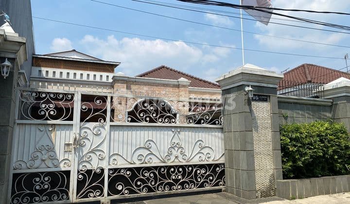 Rumah Mewah Tanah Luas Fully Furnished Di Cipayung Jakarta Timur
