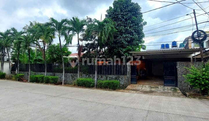 Rumah 1 Lantai Dalam Komplek di Jl Panjang Kebon Jeruk JakBar