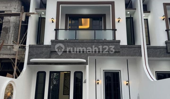 Rumah Baru Design Modern Minimalis Di Jagakarsa Jakarta Selatan