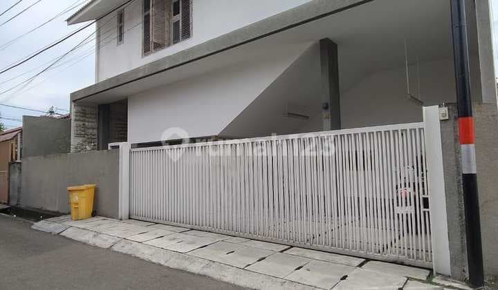Rumah Modern Designed By Danny Wicaksonodi Pulomas Jakarta Timur