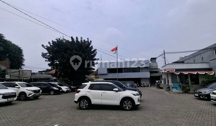 Jual Tanah Bonus Gedung 2 Lantai Di Kramat Jati,jakarta Timur