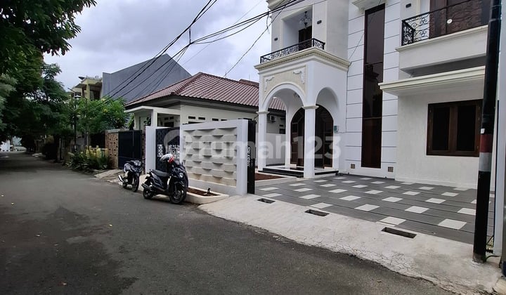 Rumah Baru Dalam Komplek Di Kav Marinir Pdk Kelapa Jakarta Timur