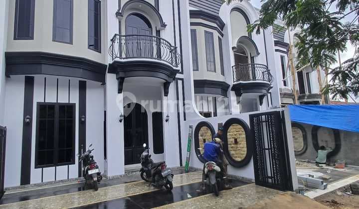 Rumah Baru Siap Huni di Jagakarsa Jakarta Selatan