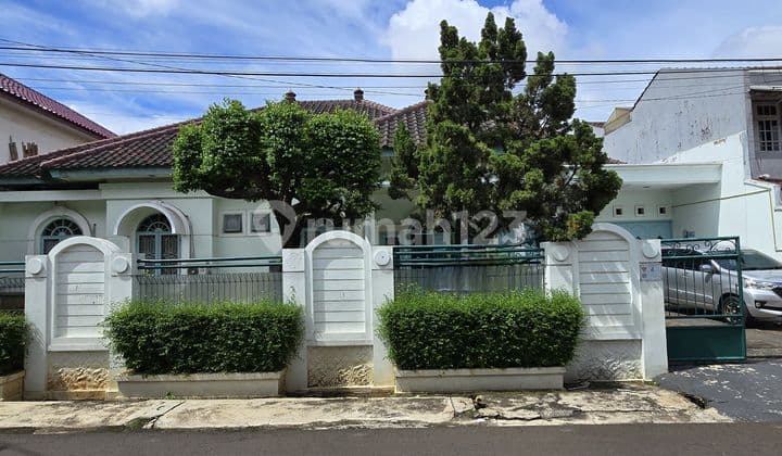 Jual Bu Rumah Non Cluster Tanah Luas di Pdk Kelapa Jakarta Timur