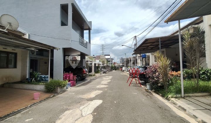 Dijual Rumah Butuh Segera Komplek Awani di Bawah Harga Pasar