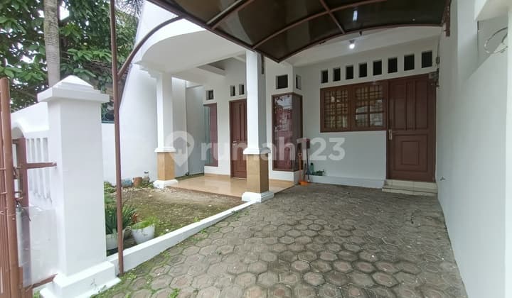 Jual Cepat Rumah 2 Lantai Cluster Cigadung Bandung Utara Harga di Bawah 2 M