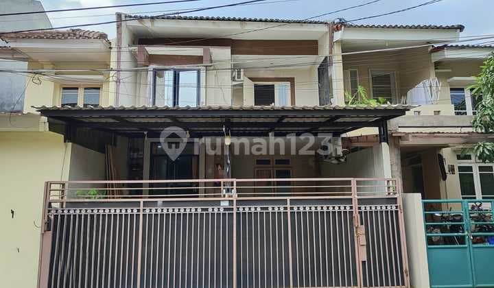 Rumah Sektor 7 B Gading Serpong Rumah 2 Lt Luas 90 M Lb 104 M Kt 3 Km 2 , SHM, Tenggara