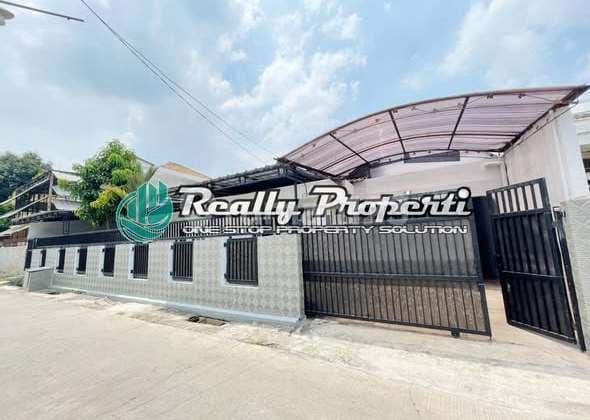 Rumah Besar Strategis Tanah Luas Dekat Tol Jatibening Pondok Gede