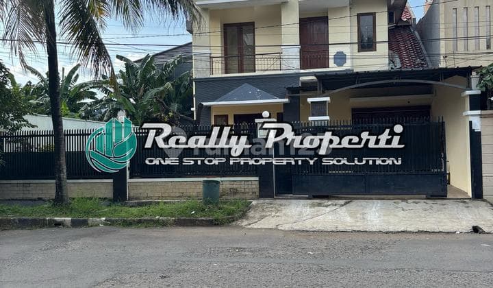 Rumah Shm Komplek Elit Dekat Stasiun LRT Cikunir - Pondok Gede