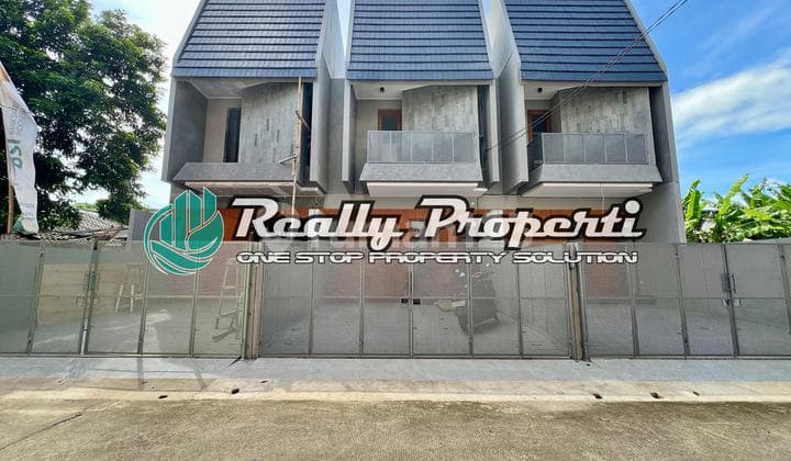 Rumah 2 Lantai Jati Asih SHM Akses Tol Jor Jatiwarna Bekasi