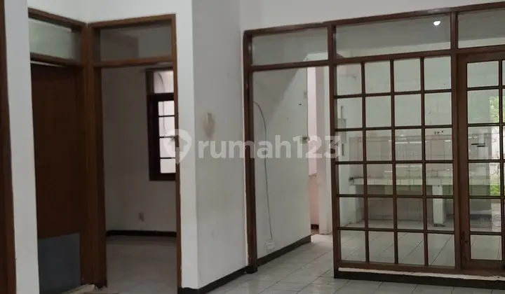 Rumah Butuh Minim Renovasi SHM di Jl. Batununggal Mengger, Bandung Kidul, Kota Bandung, Jawa Barat, Indonesia, 40267, Batununggal
