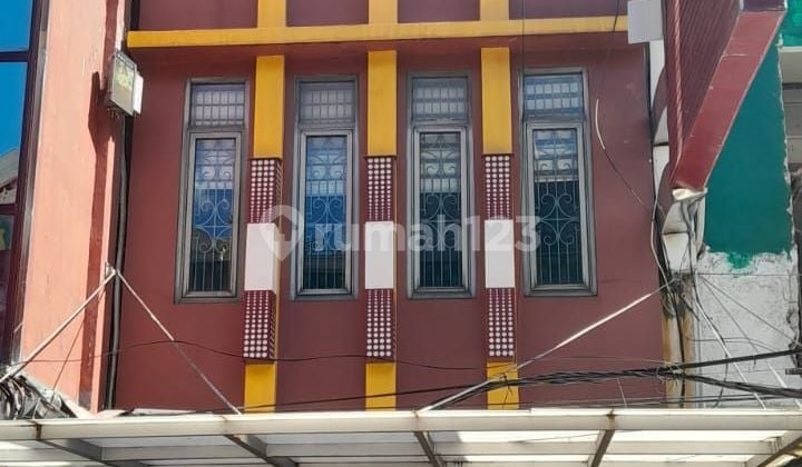 Kebayoran Baru Strategis - Woltermonginsidi