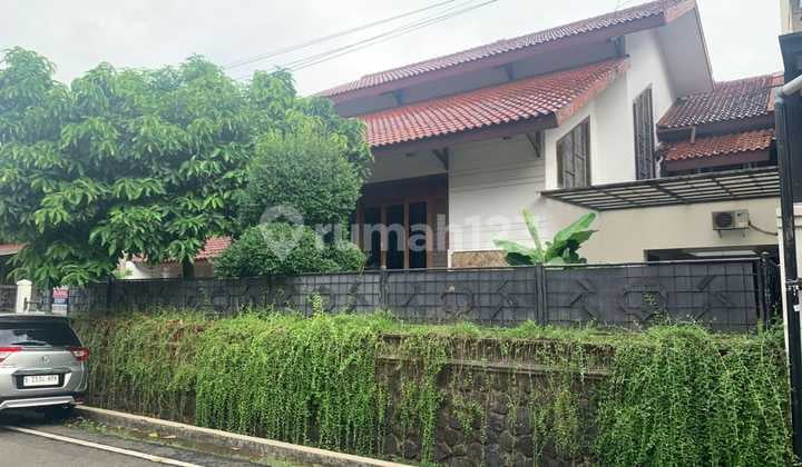 Rumah di Kavling Tni Al Duren Sawit Strategis Cantik Kokoh Terawat