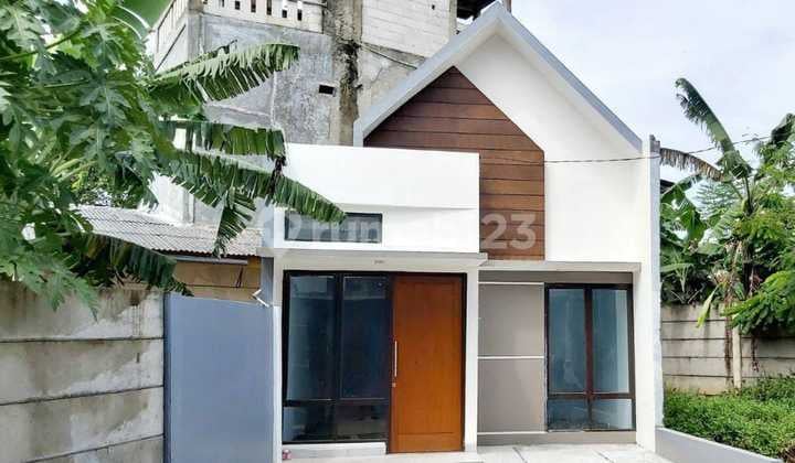 Rumah Selangkah ke Stasiun Tambun Bekasi Cantik Harga Ekonomis