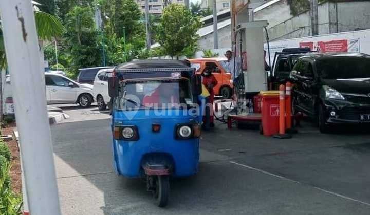 Tanah Bonus Spbu dan Kantor Dijalan Pangeran Jayakarta Jakarta Pusat