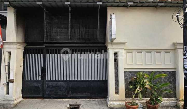 Rumah Potensi Ekonomi Tinggi Nyaman Aman Luas Mewah Di Kebonkacang Jakarta