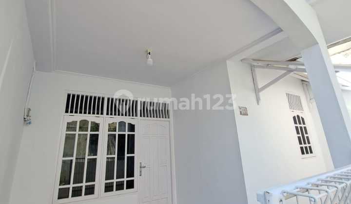 Di Jual Murah Rumah 4 Kamar Baru Renovasi di Villa Pertiwi Depok