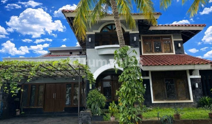 16311 - Rumah Mewah Dalam Cluster Bebas Banjir ********