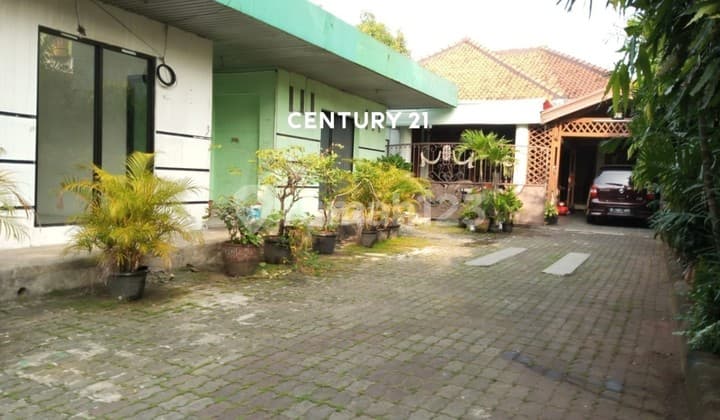 For Sale House and Business Space in West Jakarta Af 17962