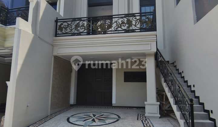 Rumah Mewah 3 Lantai + Rooftop di Pasar Minggu Jakarta Pu-18053