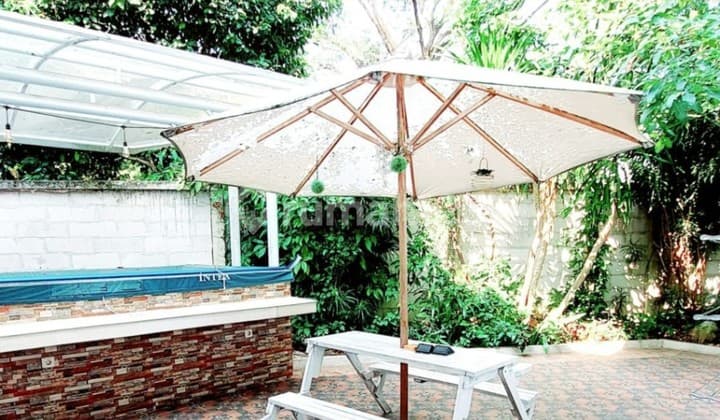 Rumah Mewah Dalam Cluster Di Kebayoran Bintaro Om17066