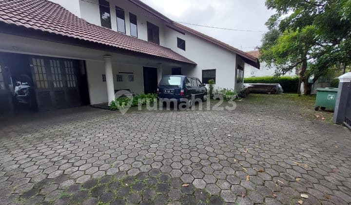 Rumah Bagus Strategis Sayap Sutami Bandung Utara
