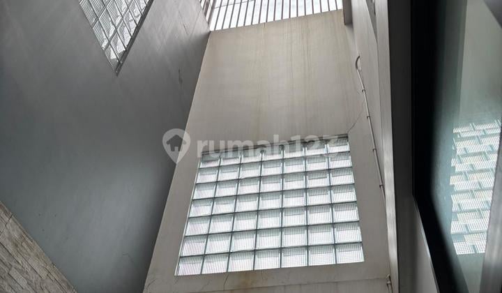 Rumah Usaha Strategis Sudirman