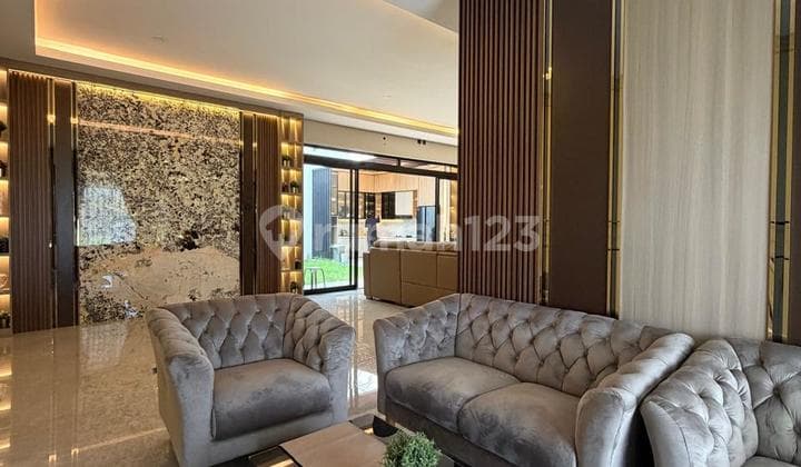 Luxury Fully Furnished House in Kota Baru Parahyangan