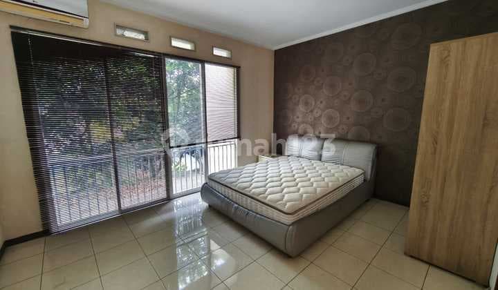 Rumah Mewah Full Furnish di Kota Baru Parahyangan