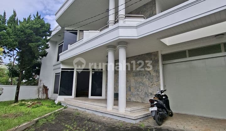 Dijual Langka Rumah Istimewa Sayap Setrasari Sutami Siap Huni Jual Buruan