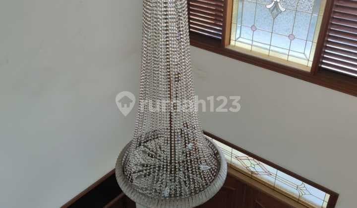 Rumah Mewah Terawat Batununggal Indah