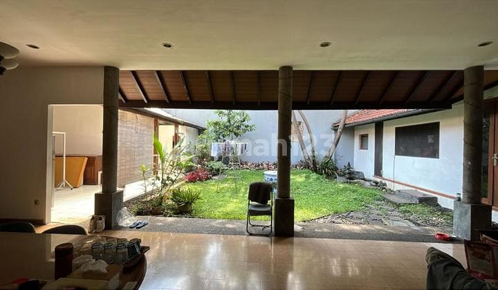 Rumah Asri Mainroad Jalan Cipaganti